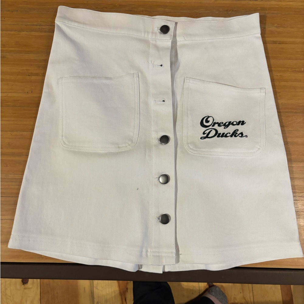 Oregon Ducks Women's White Button-Front Skirt